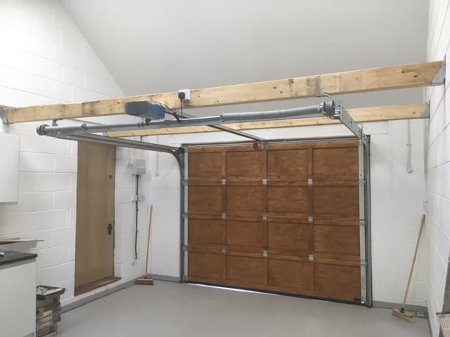 garagedoor18 (1)